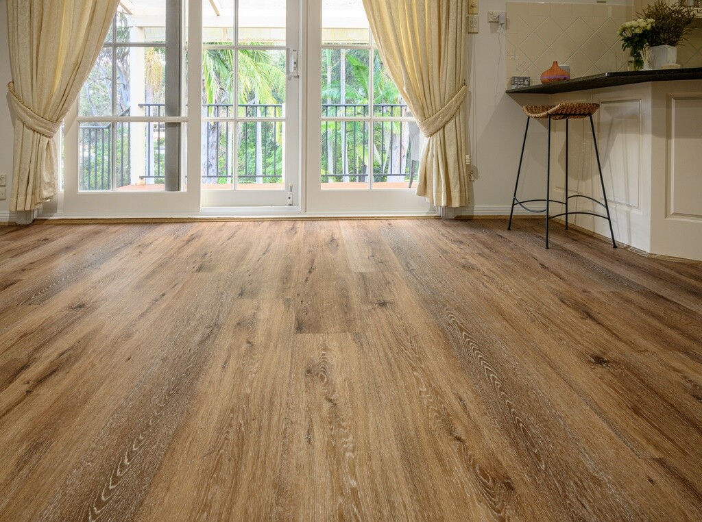 Waterproof Hybrid Flooring Latte Oak, Lion King Flooring Reviews
