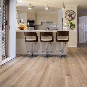 Oak Look Hybrid flooring